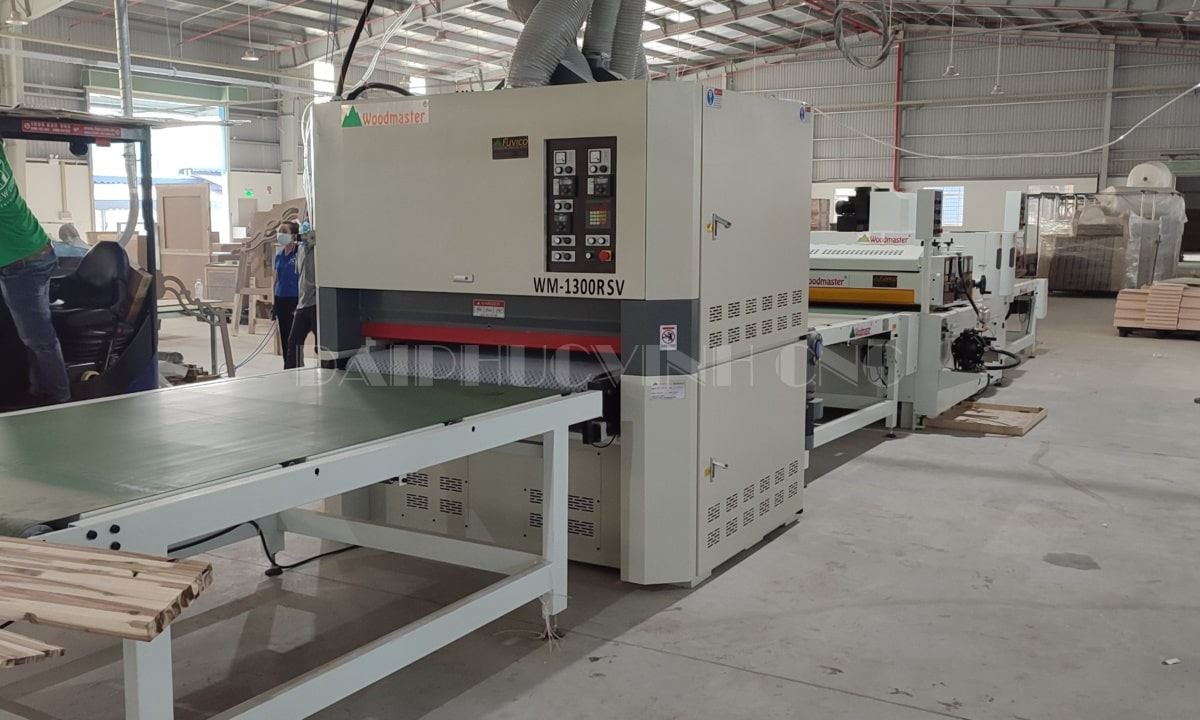 MÁY CHÀ NHÁM SƠN LÓT 2 TRỤC 1300MM TRUNG QUỐC GIÁ TỐT 8264