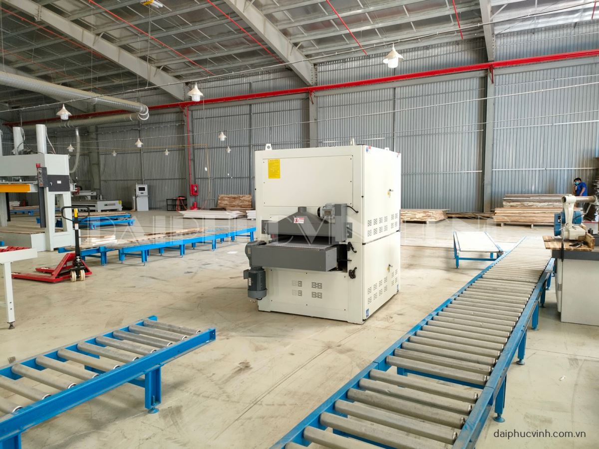 MÁY CHÀ NHÁM THÙNG TRỤC BÀO 3 TRỤC 700MM 7277