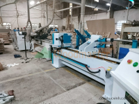 Máy tiện gỗ CNC 2 trục nạp phôi làm việc đồng thời WM-1500A2 6208