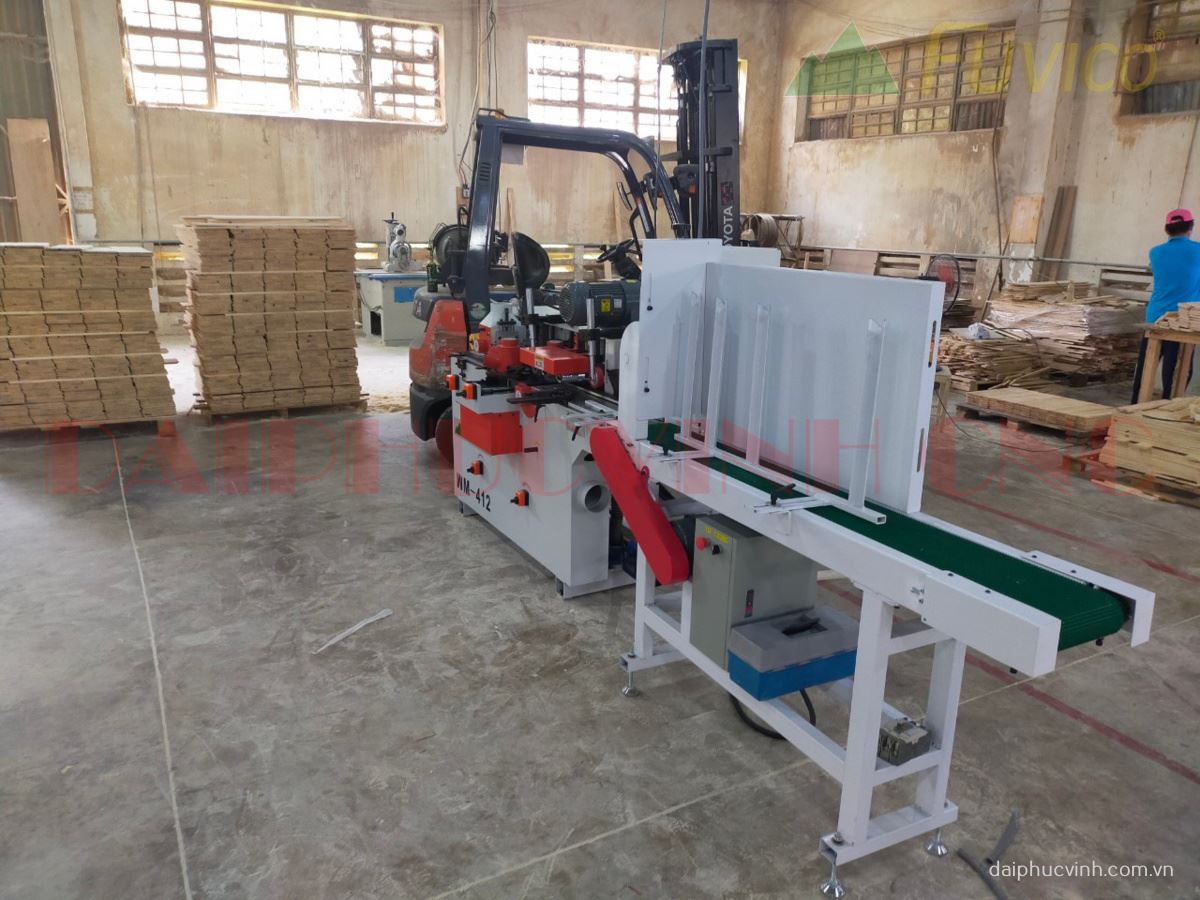 MÁY BÀO 4 MẶT MINI 4 TRỤC DAO 8134