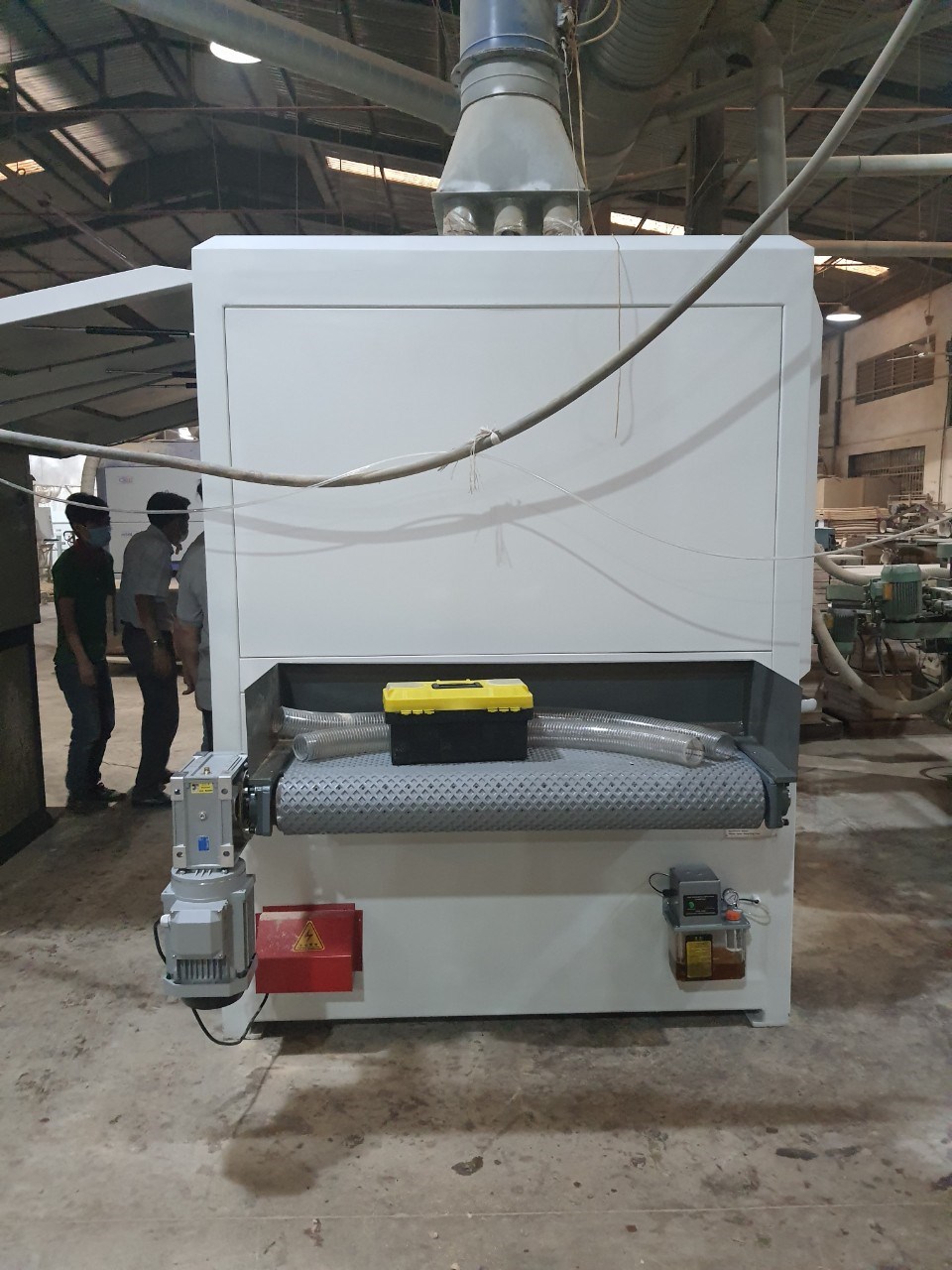 Máy chà nhám chổi thùng 7 trục 1250mm 5237