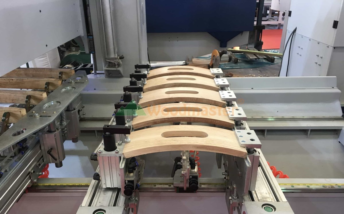 MÁY PHAY MỘNG ÂM CNC 4 ĐẦU 1500MM WM-1500A4 5708