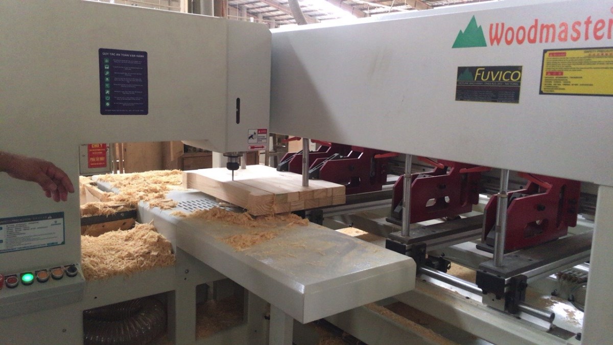 MÁY CƯA LỌNG CNC MŨI ROUTER 5905