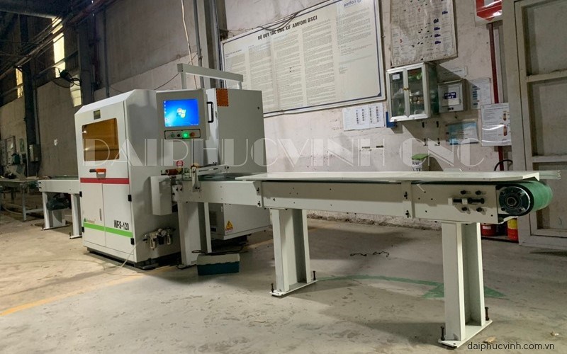 MÁY CẮT KHUYẾT TẬT GỖ CHỌN PHÔI TỰ ĐỘNG 7474
