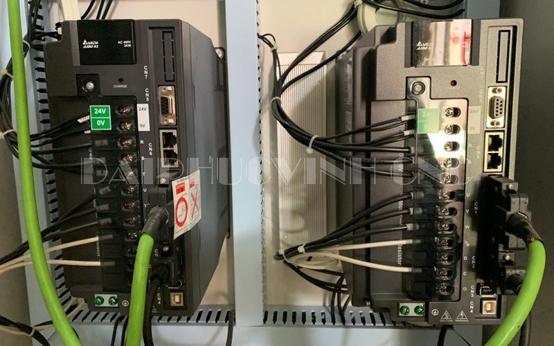 MÁY CẮT KHUYẾT TẬT GỖ CHỌN PHÔI TỰ ĐỘNG 7485