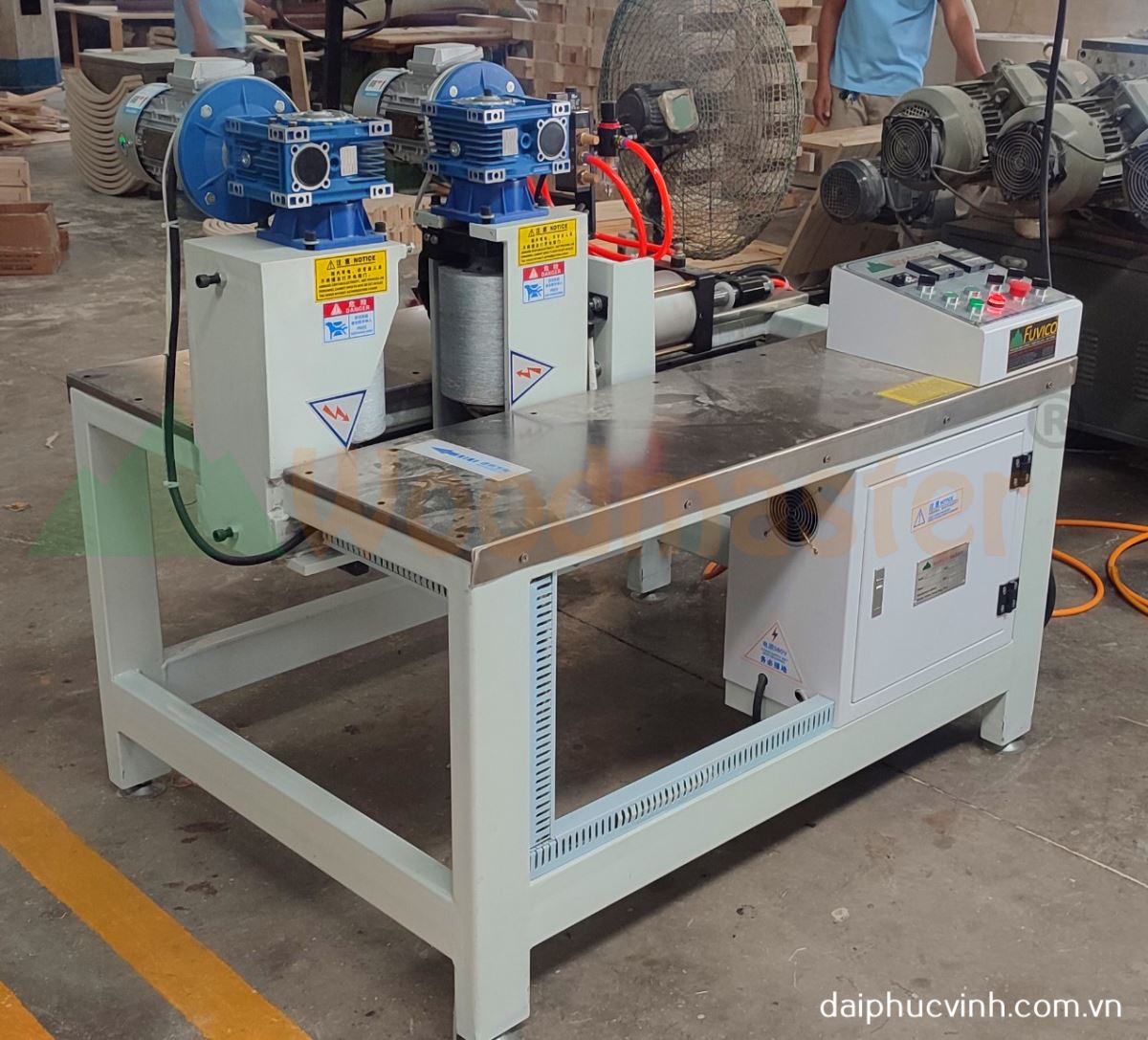 MÁY ÉP VÂN GỖ 2 CẠNH ĐỨNG 600MM 8873
