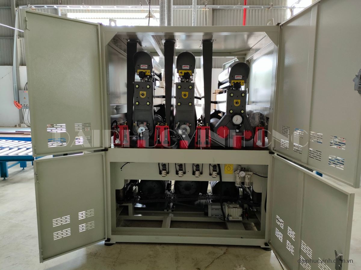 MÁY CHÀ NHÁM THÙNG TRỤC BÀO 3 TRỤC 700MM 7281