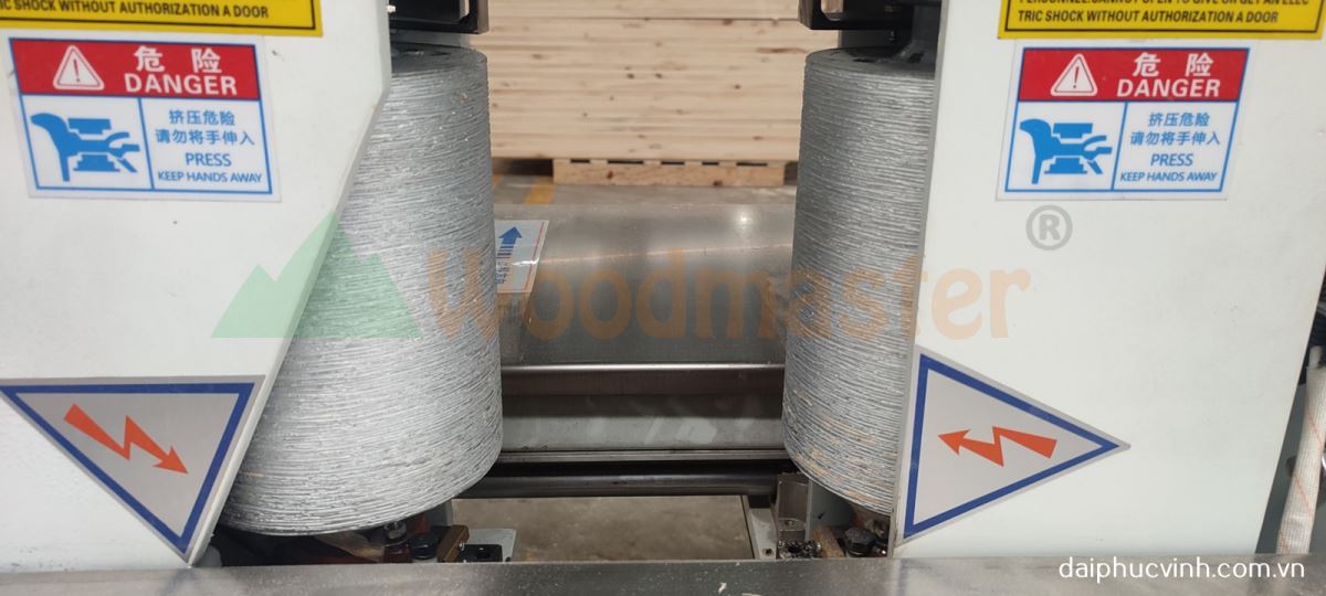 MÁY ÉP VÂN GỖ 2 CẠNH ĐỨNG 600MM 8868