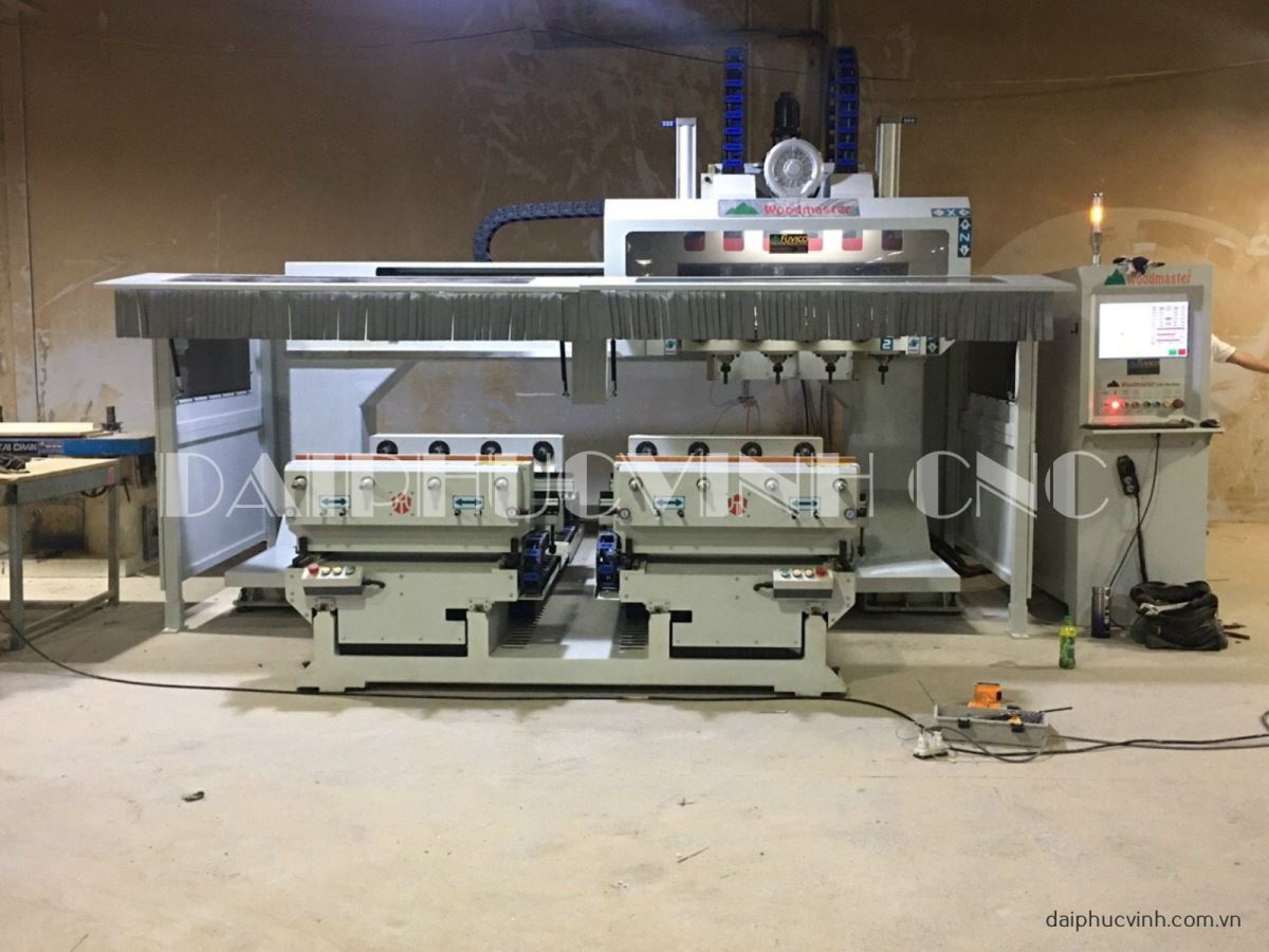 MÁY PHAY CNC 4 TRỤC 16 DAO KẸP XOAY 360 ĐỘ LÀM CHÂN BÀN GHẾ 7882