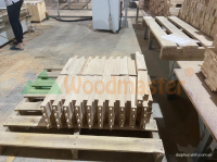Máy Tạo Mộng Âm Dương CNC 4 Trục 16 Dao Kẹp Xoay 90 Độ Lật Mặt Phôi 8484