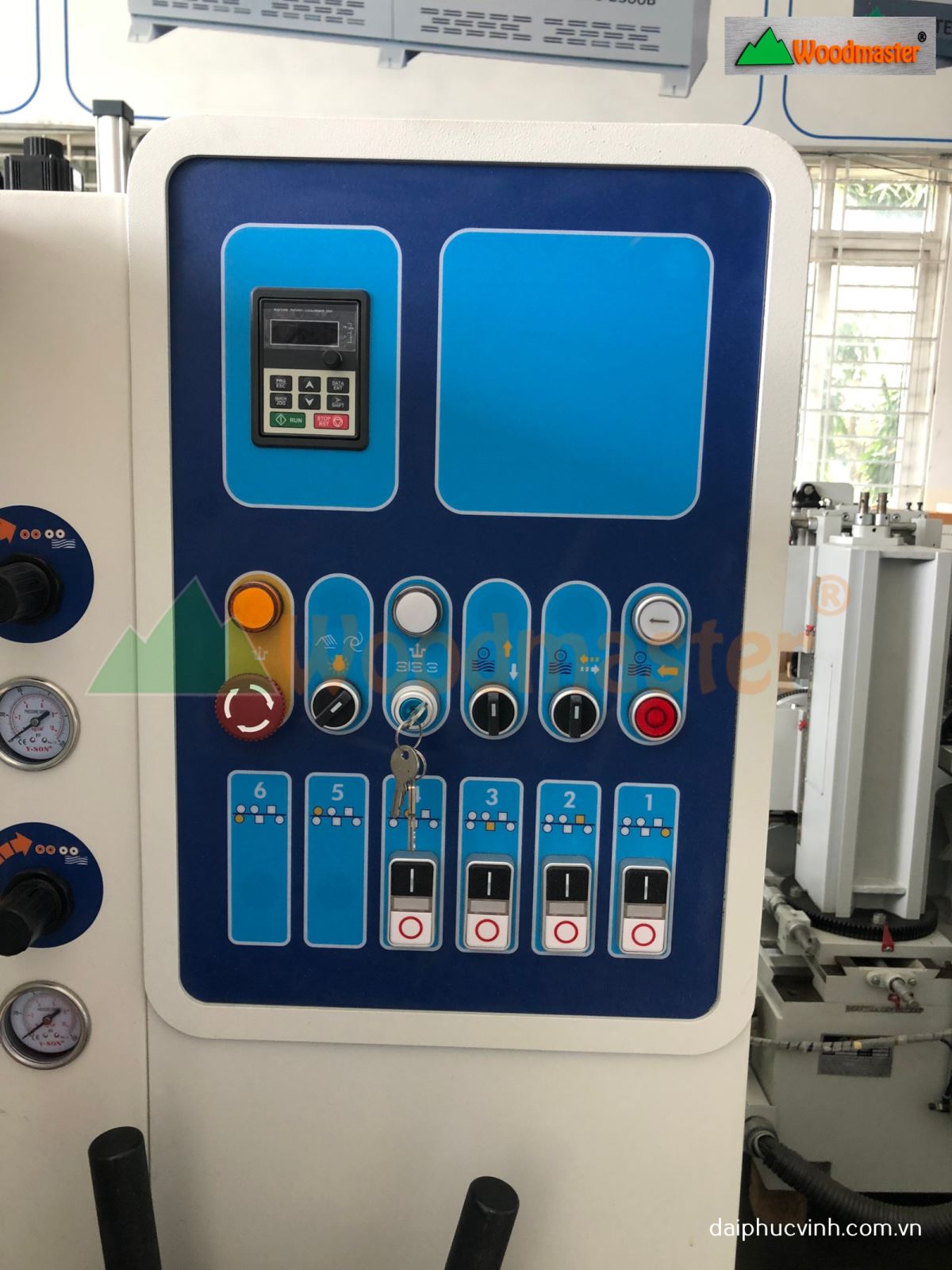 Máy bào 4 mặt 4 dao 8410
