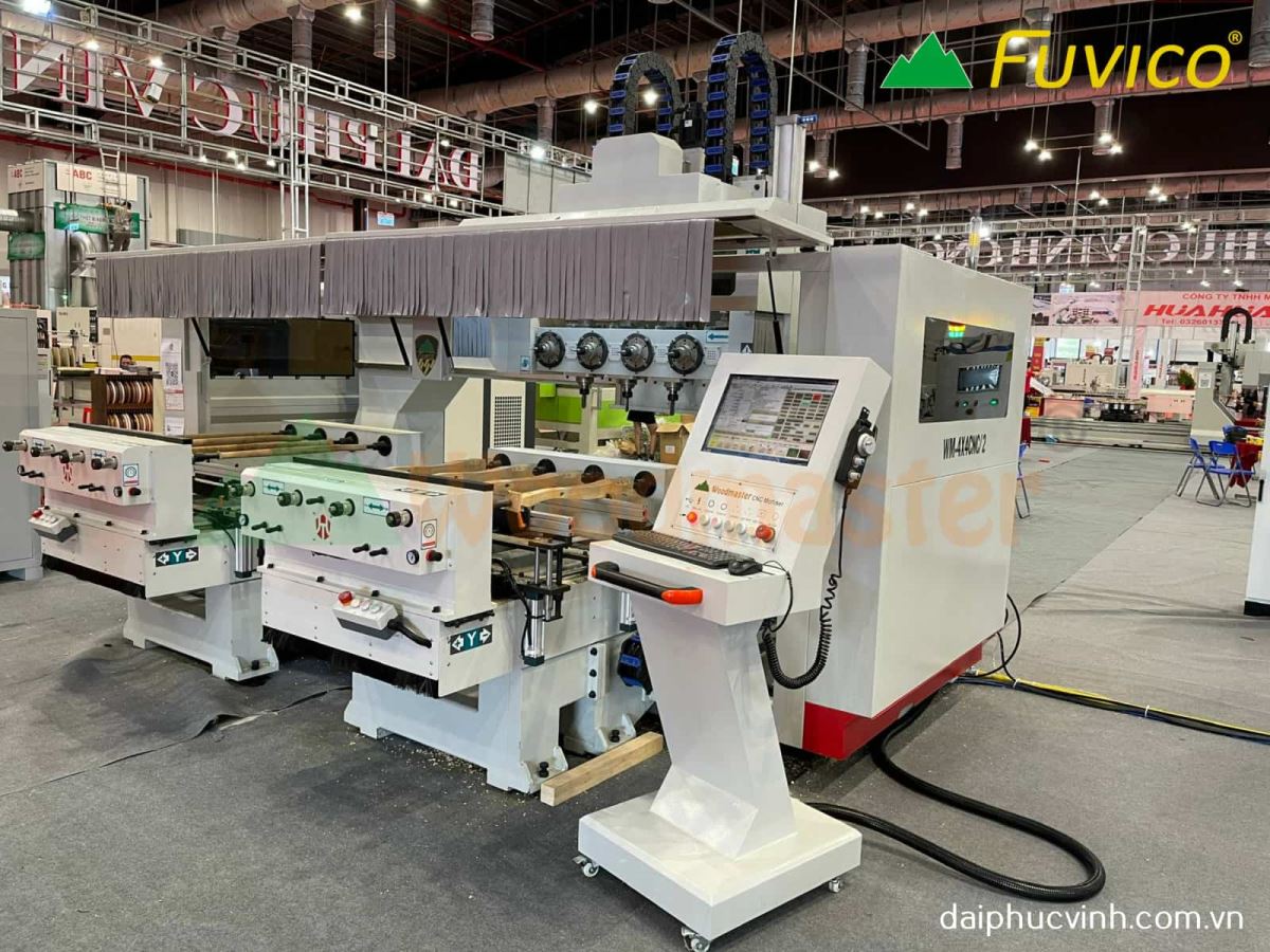 MÁY PHAY CNC 4 TRỤC 16 DAO KẸP XOAY 360 ĐỘ LÀM CHÂN BÀN GHẾ 9370