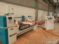 Máy tiện gỗ CNC 2 trục nạp phôi làm việc đồng thời WM-1500A2 8279